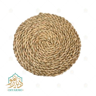 زیر بشقابی حصیری